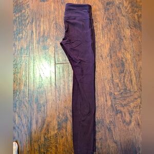 Medium Athleta Salutation Stash Leggings - Cabernet